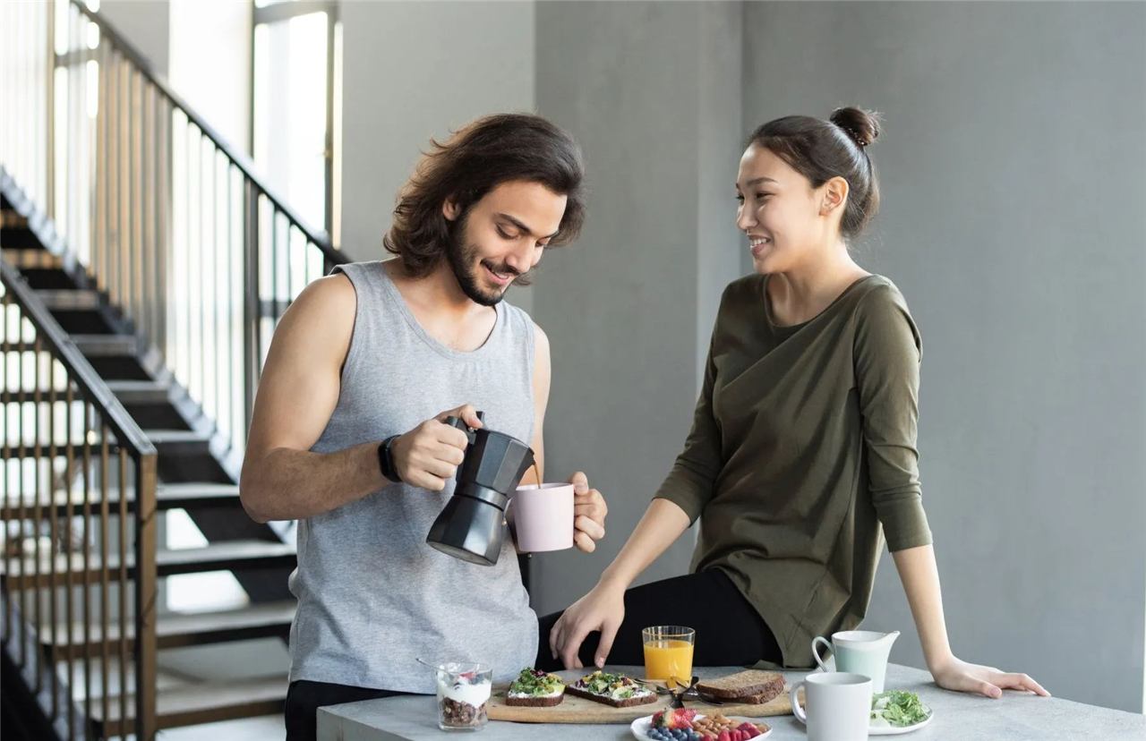 Ter uma alimentação balanceada é fundamental para perder peso de forma saudável.